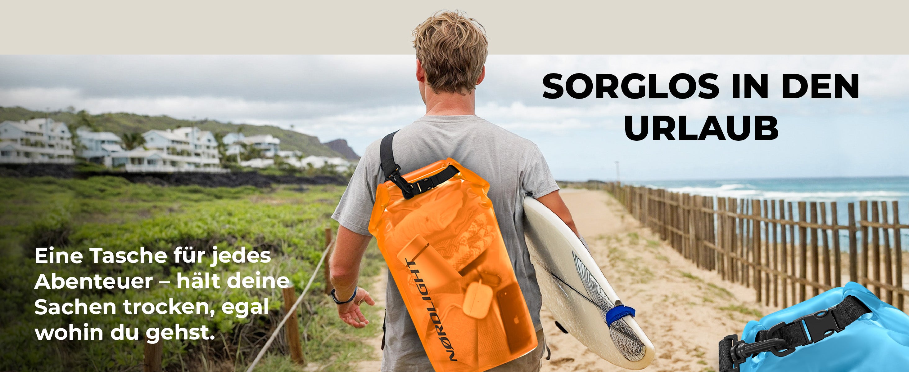 Surfer mit orangefarbenem Nordlight Dry Bag auf dem Rücken, läuft zu den Wellen.